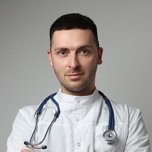 Фото врача - Лапшин Алексей Владимирович
